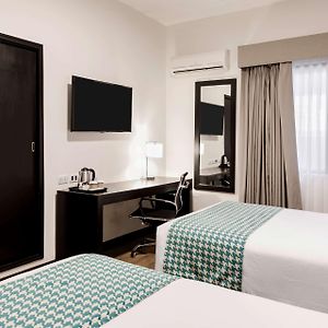 Double Room Two Double Beds Non-Smoking